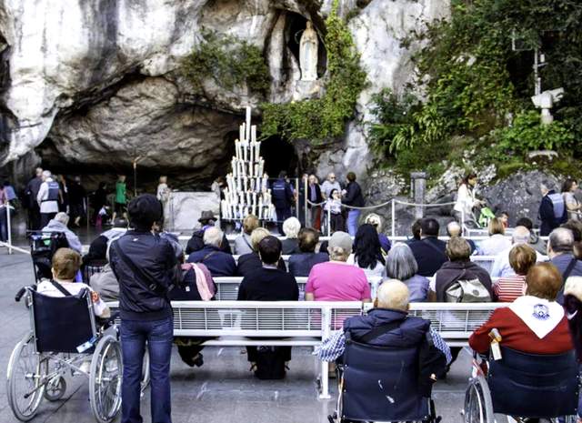 揭开“世界奇迹之水”的神秘面纱，多是氢分子的神奇在“作祟”